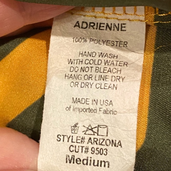 Green & Gold Blouse - Picture 6 of 6